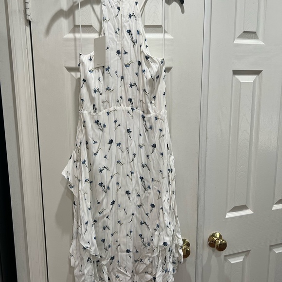 Joie Size 6 White and bluebell flower dress, never worn - Picture 3 of 4